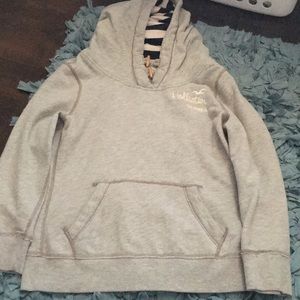 Hollister sweater